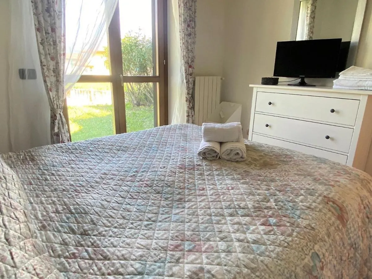 The Children Smile- With Private Garden Apartment Colico 0*,  Italy