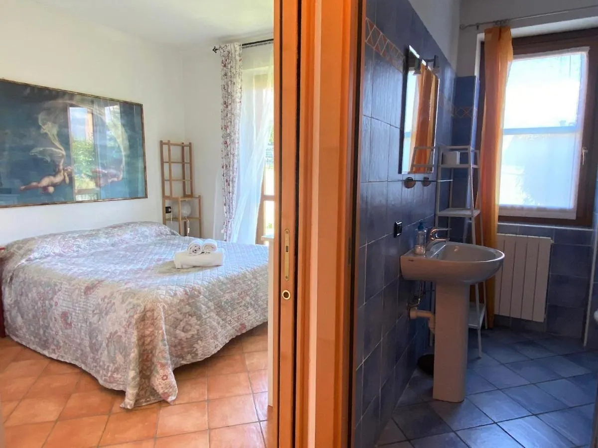 The Children Smile- With Private Garden Apartment Colico Italy