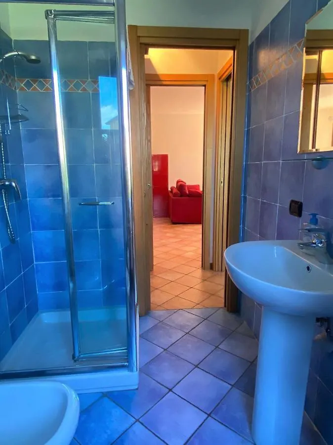 The Children Smile- With Private Garden Apartment Colico